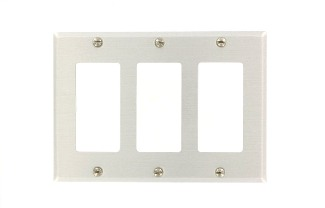 83411 by leviton