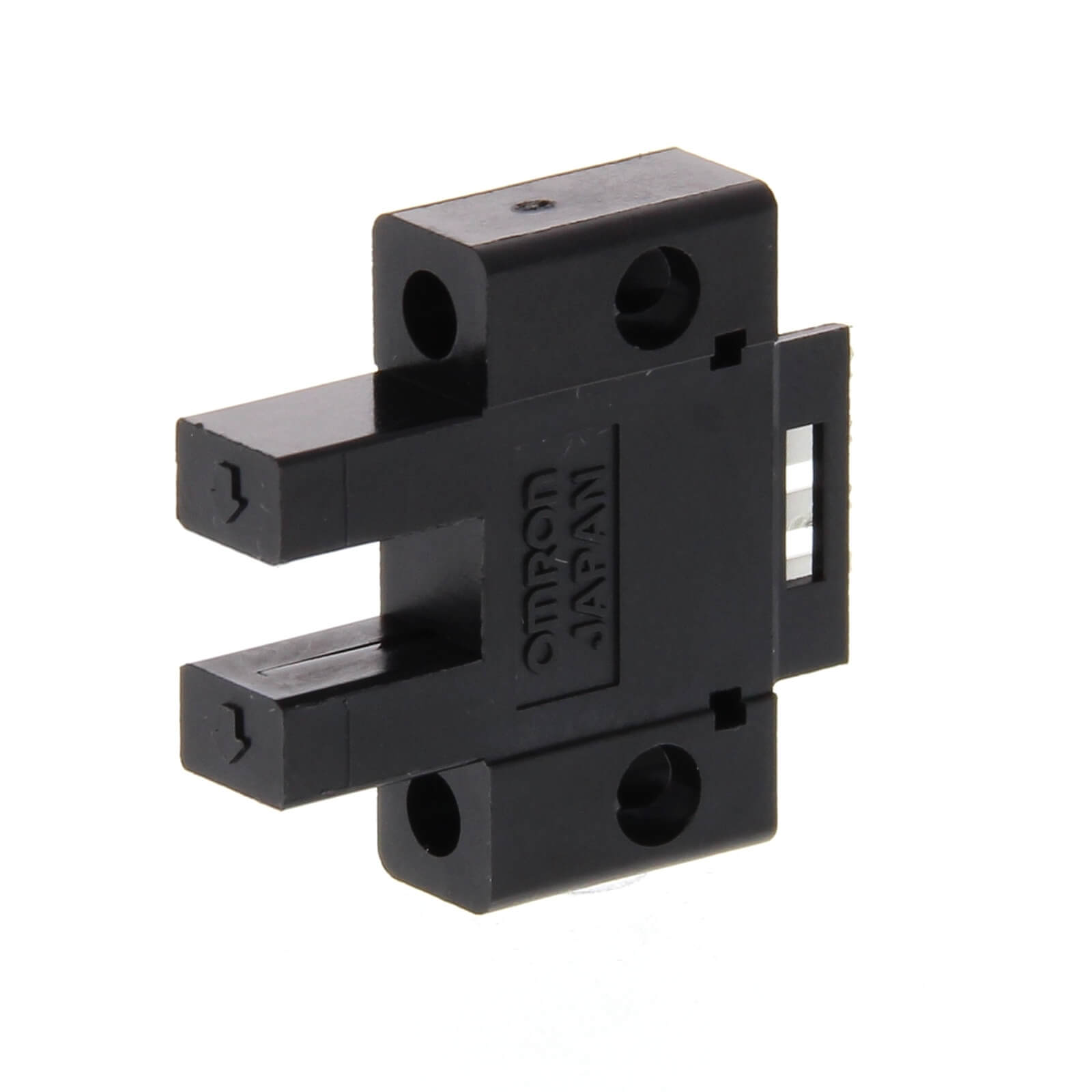 EESX670A by omron automation