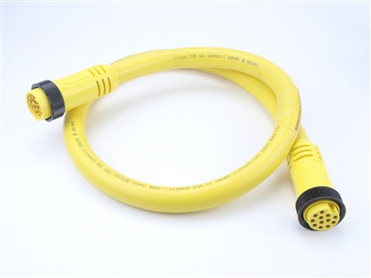 332020K04M005 by woodhead / molex