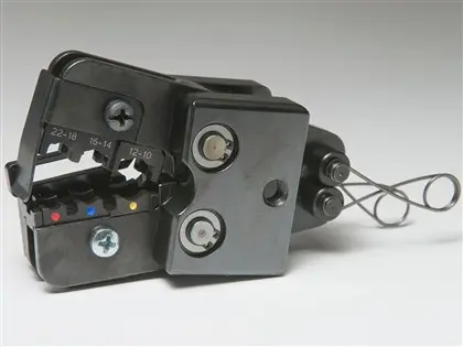 64005-6400 by molex / waldom